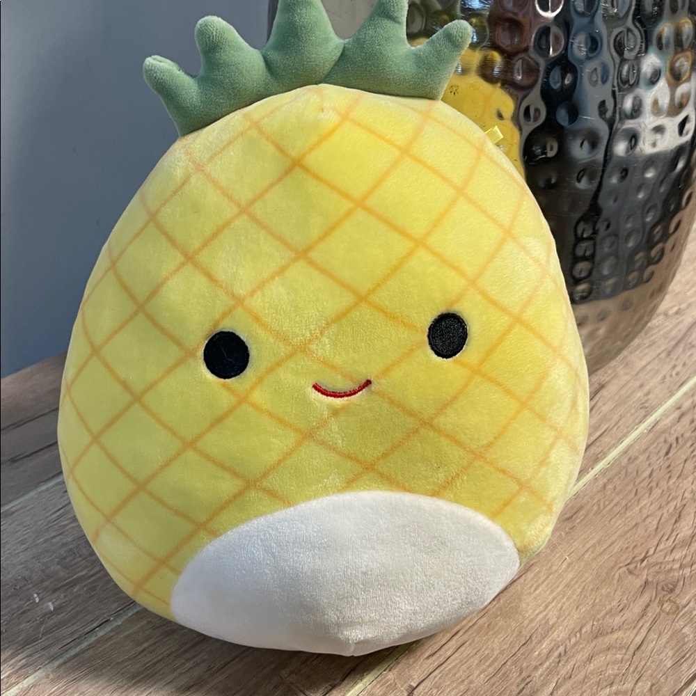 Medium Squishmallow